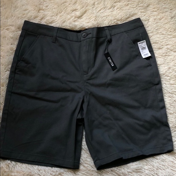 Classic chino shorts from tilly - Picture 1 of 3